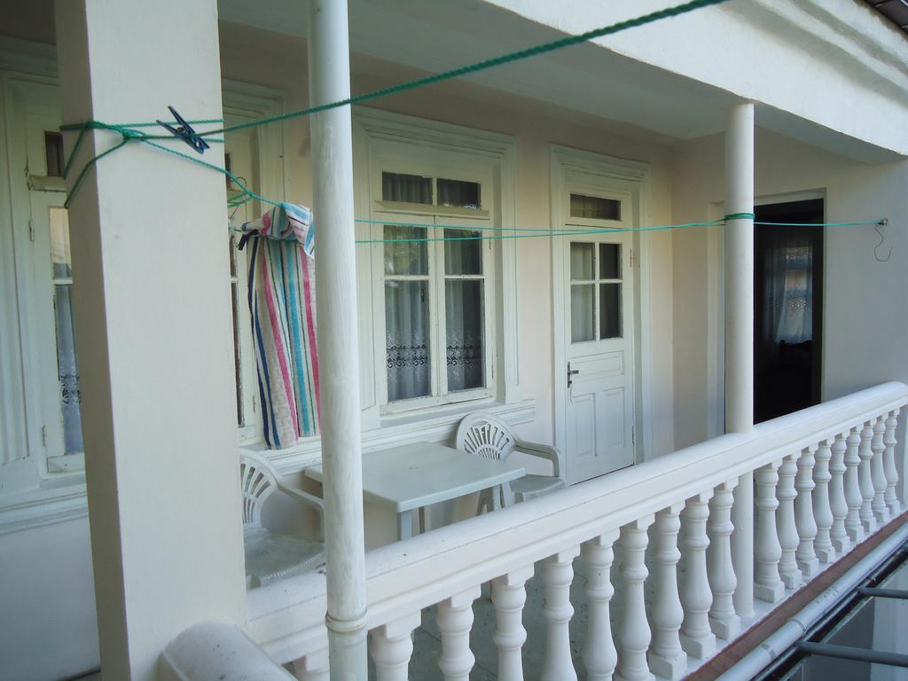 Gios Guest House Чакви Стая снимка