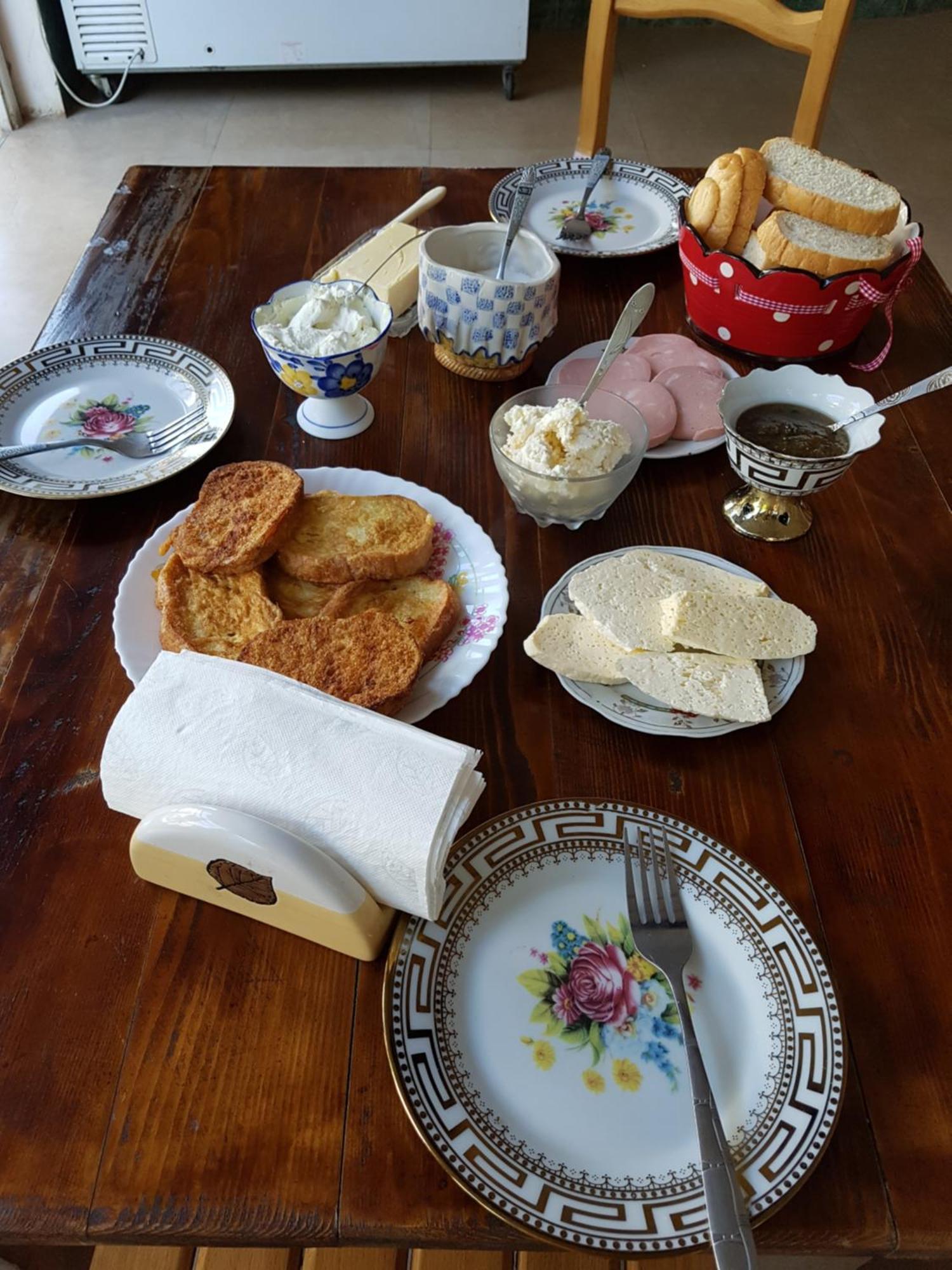 Gios Guest House Чакви Екстериор снимка